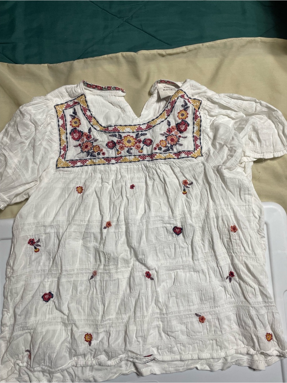 Knox Rose White Embroidered Floral Blouse with Red Yellow Navy Accents